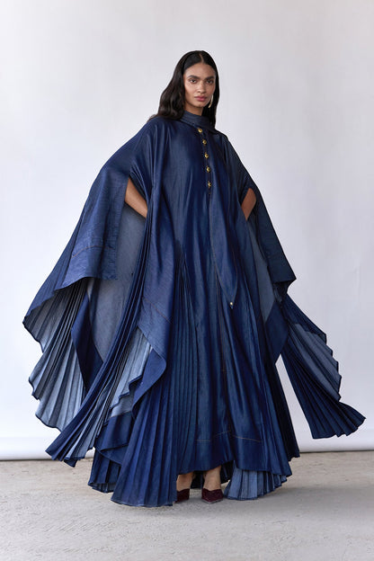 Akisa Kaftan