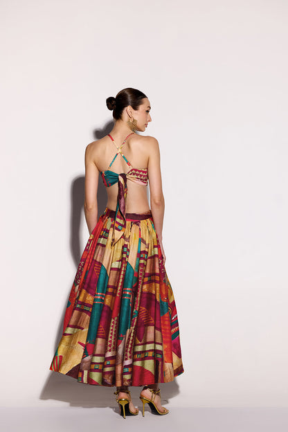Nadir Bustier