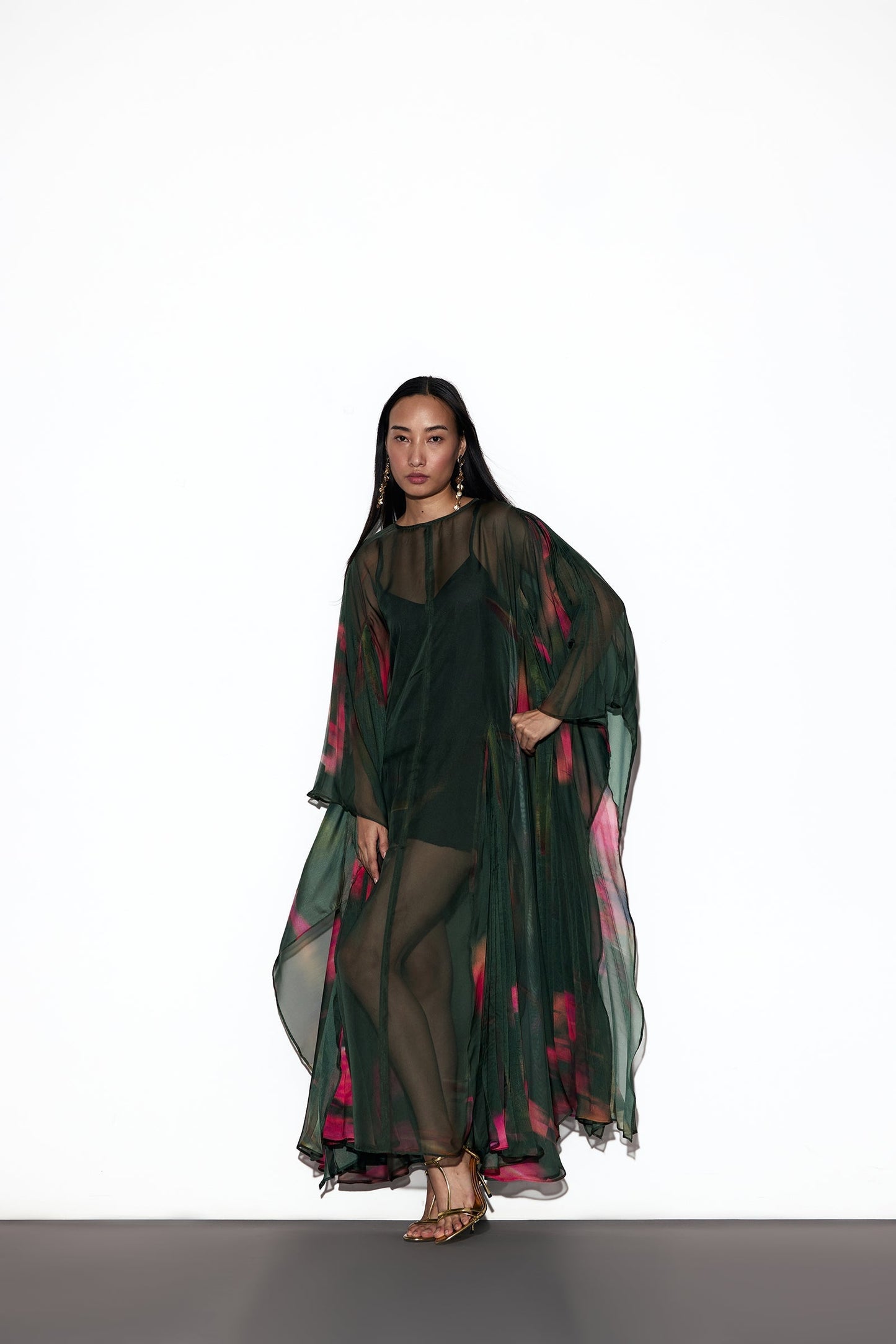 Haru Kaftan