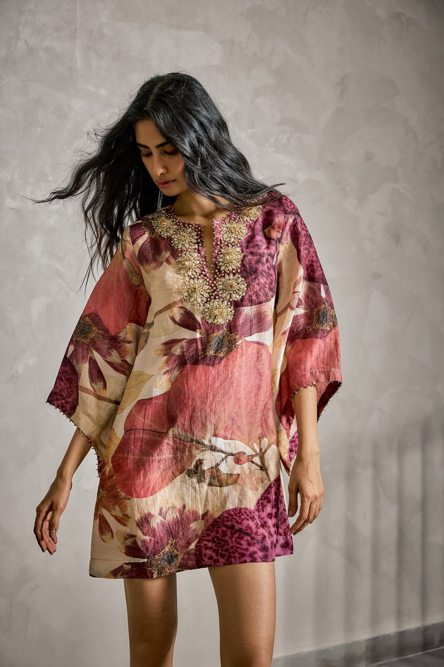 Avira Kaftan